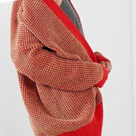 Urban Outfitters Vibrant Red Knit Cardigan | Large | Great Condition - Picture 1 of 10